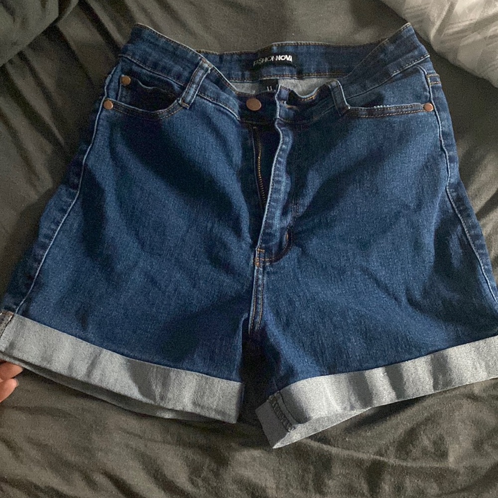 Never worn